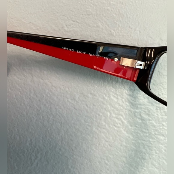 Prada Línnea Roja prescription glasses. - Picture 10 of 11